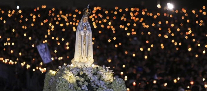 Fatima_procession_nuit
